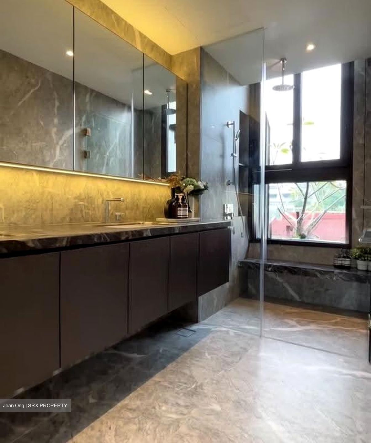 Fernhill Road (D10), Semi-Detached #611124131